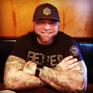 Meet your Posher, Cory